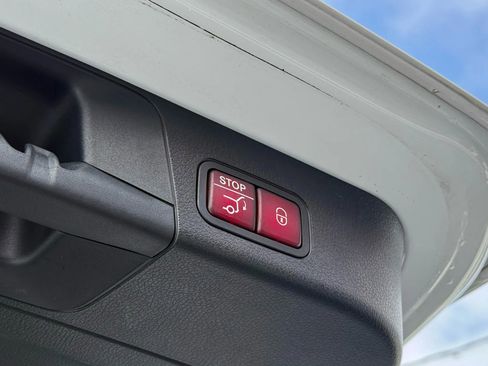 Used 2020 Mercedes-Benz GLB 250 4MATIC image 46