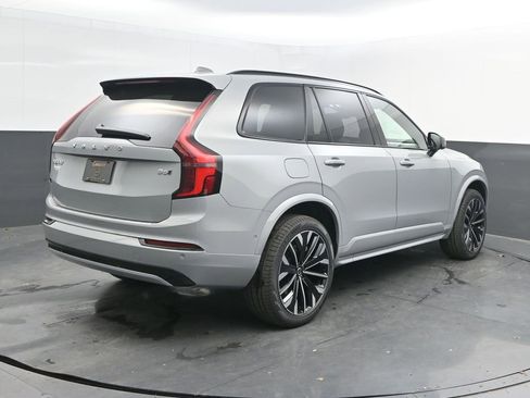 New 2026 Volvo XC90 B6 Ultra w/ Protection Package Premier AWD/4WD image 7
