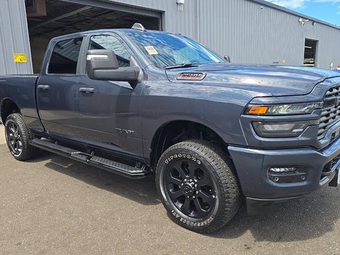 Used 2025 RAM 2500 Big Horn AWD/4WD image 2