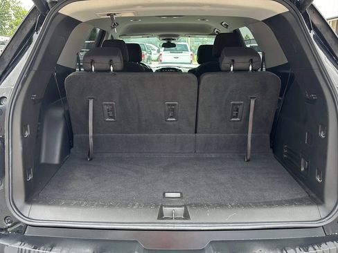 Used 2020 Chevrolet Traverse LT AWD/4WD image 7