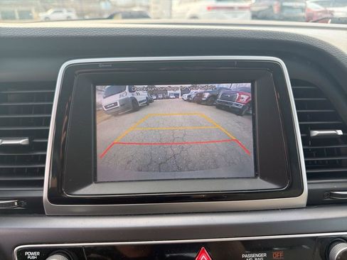 Used 2018 Hyundai Sonata SE image 25
