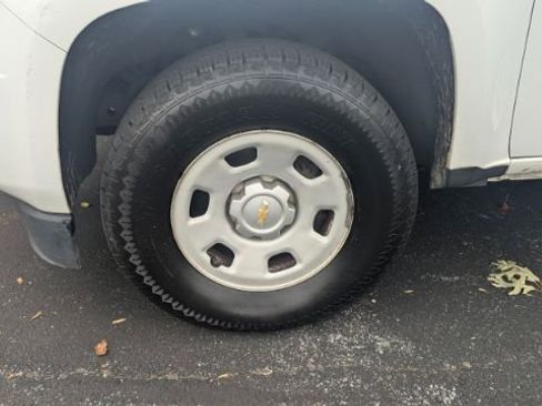 Used 2016 Chevrolet Colorado W/T image 9