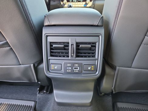 New 2026 Subaru Outback Touring XT AWD/4WD image 8