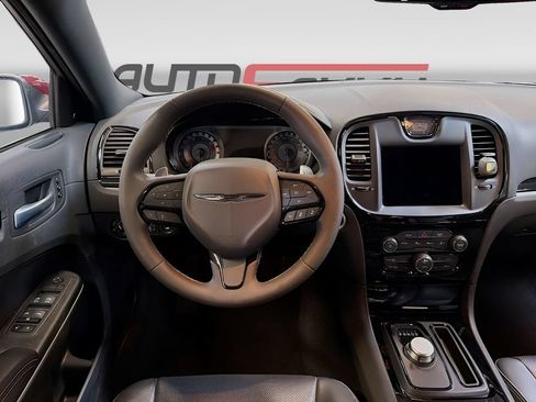 Used 2023 Chrysler 300 S w/ Comfort Group RWD image 23