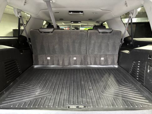 Used 2019 GMC Yukon XL SLT w/ Open Road Package image 23