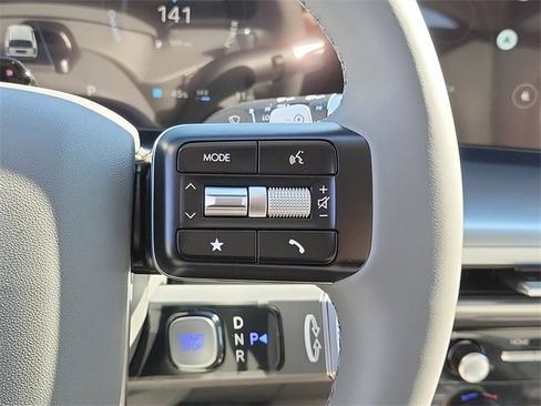 New 2026 Hyundai Ioniq 9 SEL image 6