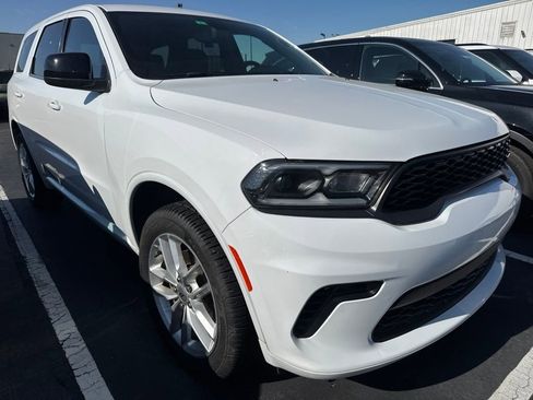 Used 2023 Dodge Durango GT AWD/4WD image 2
