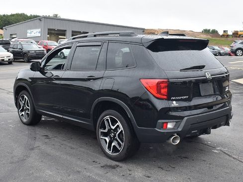 Used 2023 Honda Passport Elite image 2