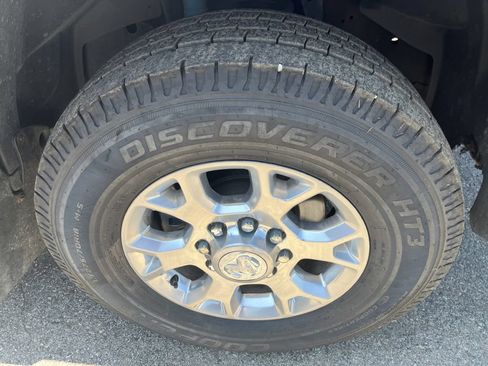 Used 2020 RAM 2500 Laramie AWD/4WD image 16