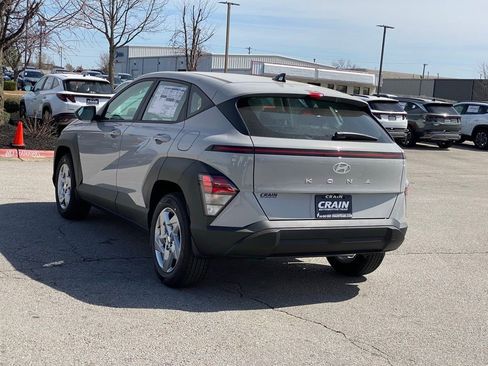 New 2026 Hyundai Kona SE image 5