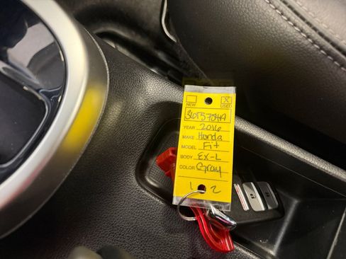 Used 2016 Honda Fit EX-L image 37