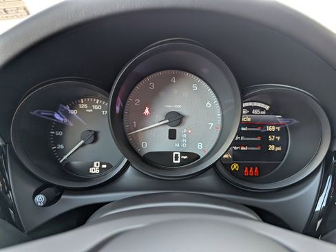 New 2026 Porsche Macan S image 12