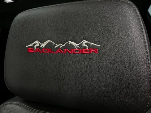 Used 2019 Chevrolet Silverado 1500 LTZ w/ LTZ Plus Package AWD/4WD image 18