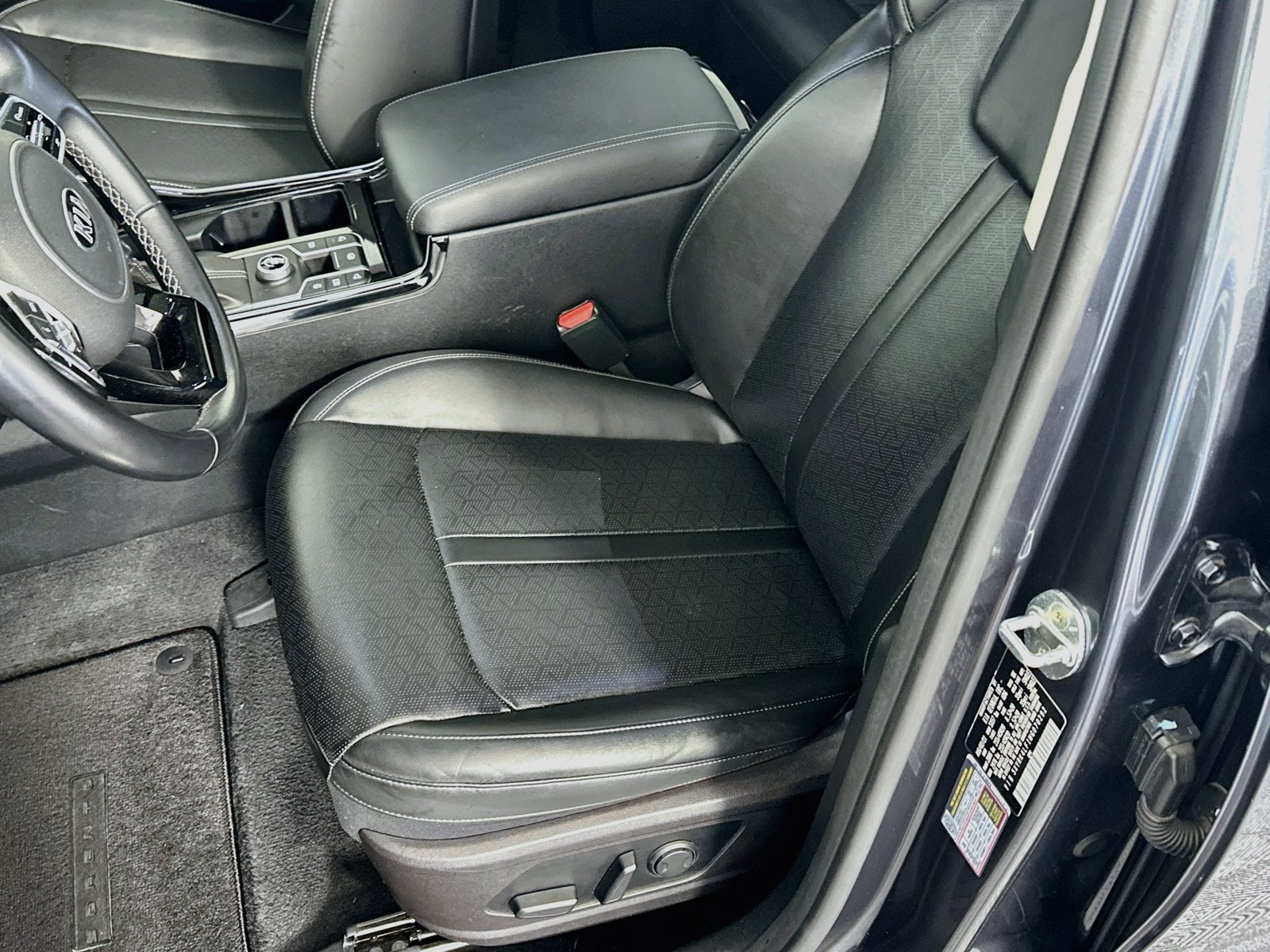 Used 2021 Kia Sorento SX FWD image 19