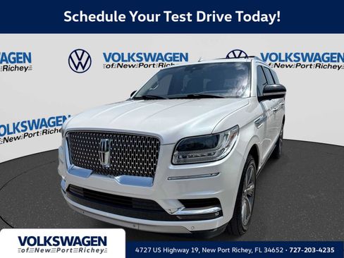 Used 2018 Lincoln Navigator Reserve w/ Technology Package AWD/4WD image 1