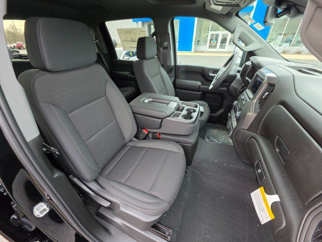 New 2026 Chevrolet Silverado 2500 Custom w/ Custom Value Package AWD/4WD image 12