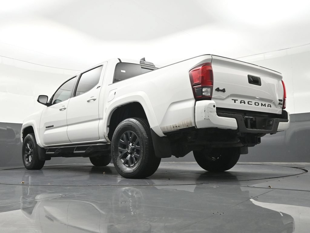 Used 2023 Toyota Tacoma SR5 AWD/4WD image 26
