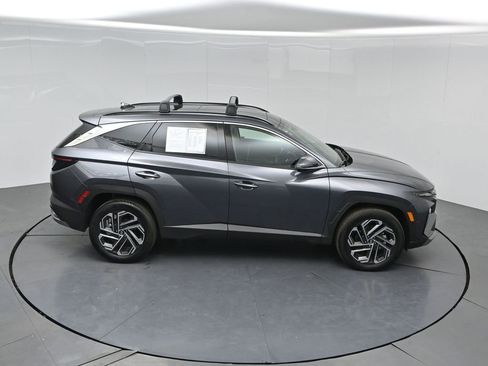 Used 2025 Hyundai Tucson Limited AWD/4WD image 54