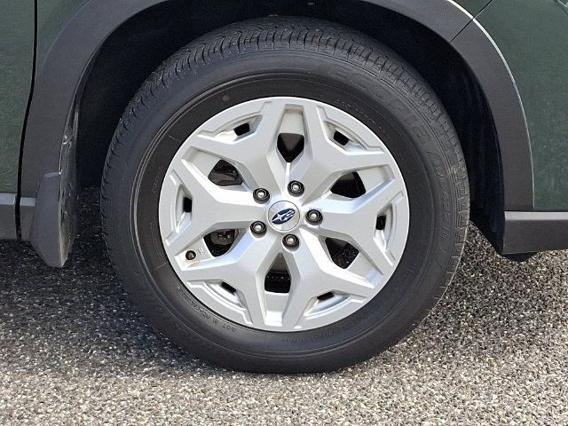 Used 2024 Subaru Forester AWD/4WD image 27