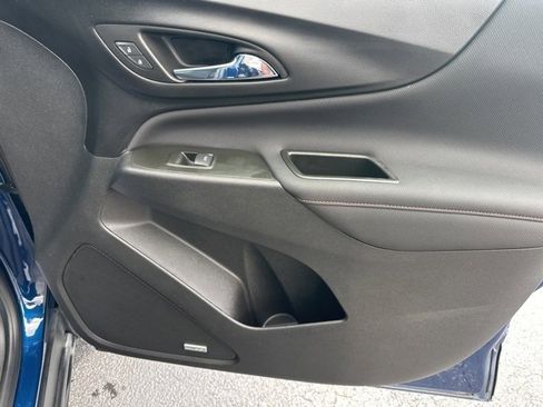 Used 2022 Chevrolet Equinox RS w/ RS Leather Package image 14