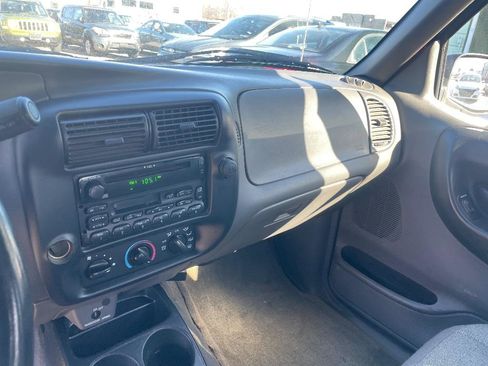 Used 2002 Ford Ranger XLT image 15