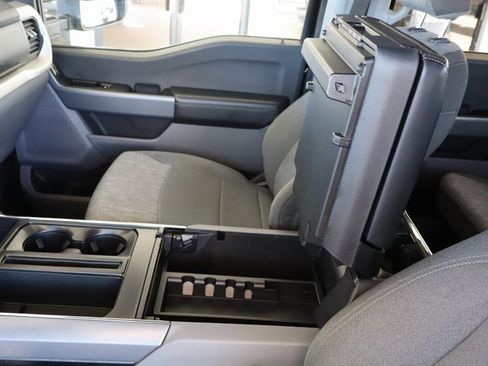 Used 2022 Ford F150 XLT w/ XTR Package image 41