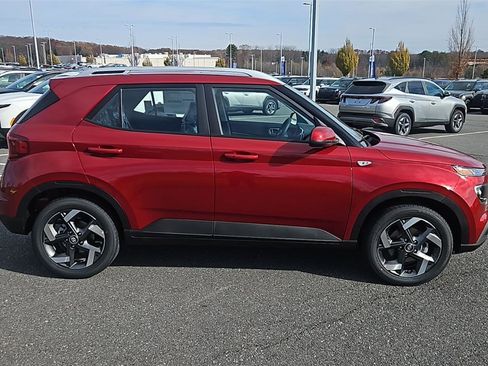 New 2026 Hyundai Venue SEL image 8