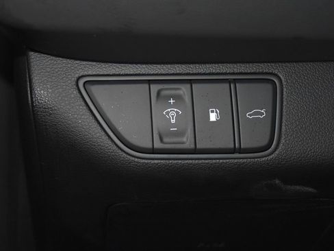 New 2026 Genesis G70 2.5T AWD/4WD image 9