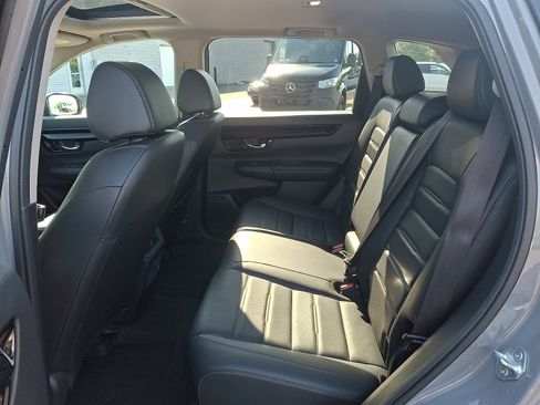 Used 2023 Honda CR-V EX-L image 10