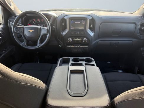 Used 2022 Chevrolet Silverado 1500 Custom image 10