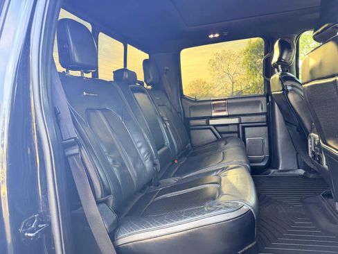 Used 2017 Ford F250 Platinum w/ Platinum Ultimate Package image 26