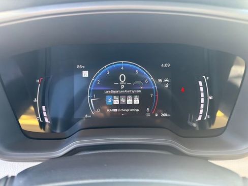 Used 2026 Toyota Corolla LE FWD image 11