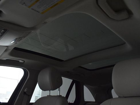 Used 2022 Mercedes-Benz GLC 300 4MATIC image 19