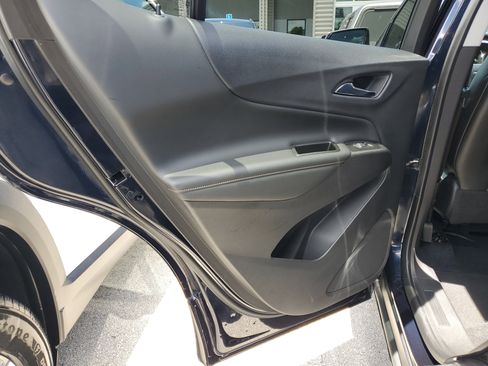 Used 2021 Chevrolet Equinox Premier image 10