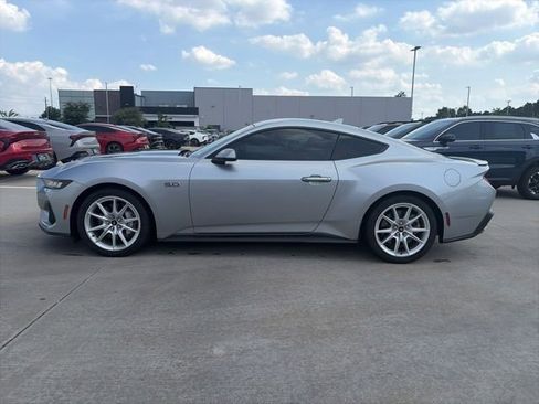 Used 2024 Ford Mustang GT Premium RWD image 2