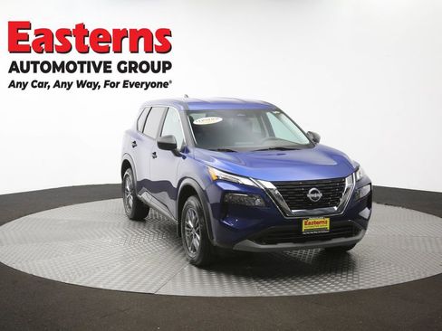 Used 2023 Nissan Rogue S AWD/4WD image 53