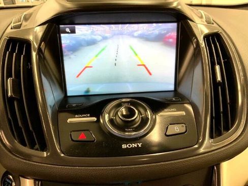 Used 2013 Ford C-MAX SEL image 20