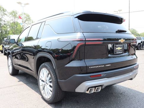 New 2026 Chevrolet Traverse LT AWD/4WD image 3