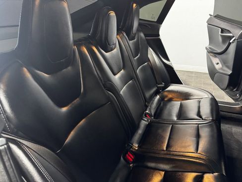 Used 2021 Tesla Model S Long Range image 46