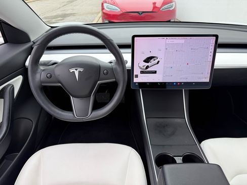 Used 2019 Tesla Model 3 Long Range image 2