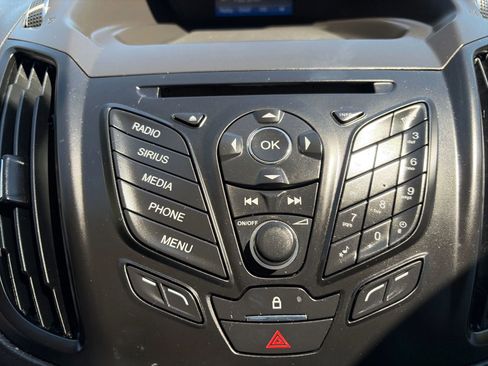 Used 2016 Ford Escape SE w/ SE Cold Weather Package image 17