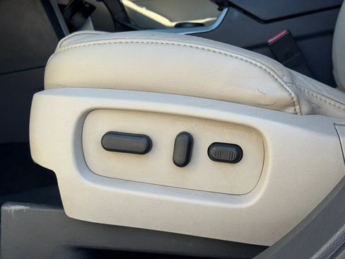 Used 2011 Ford Explorer XLT w/ 202A Rapid Spec Order Code FWD image 21