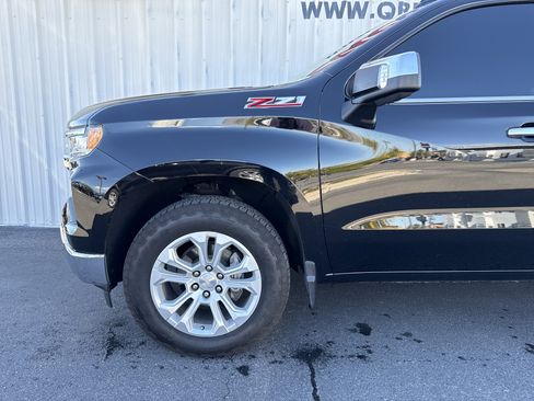 Used 2022 Chevrolet Silverado 1500 LTZ image 5