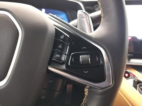 Used 2021 Chevrolet Corvette Stingray Preferred Cpe w/ Battery Protection Package RWD image 10