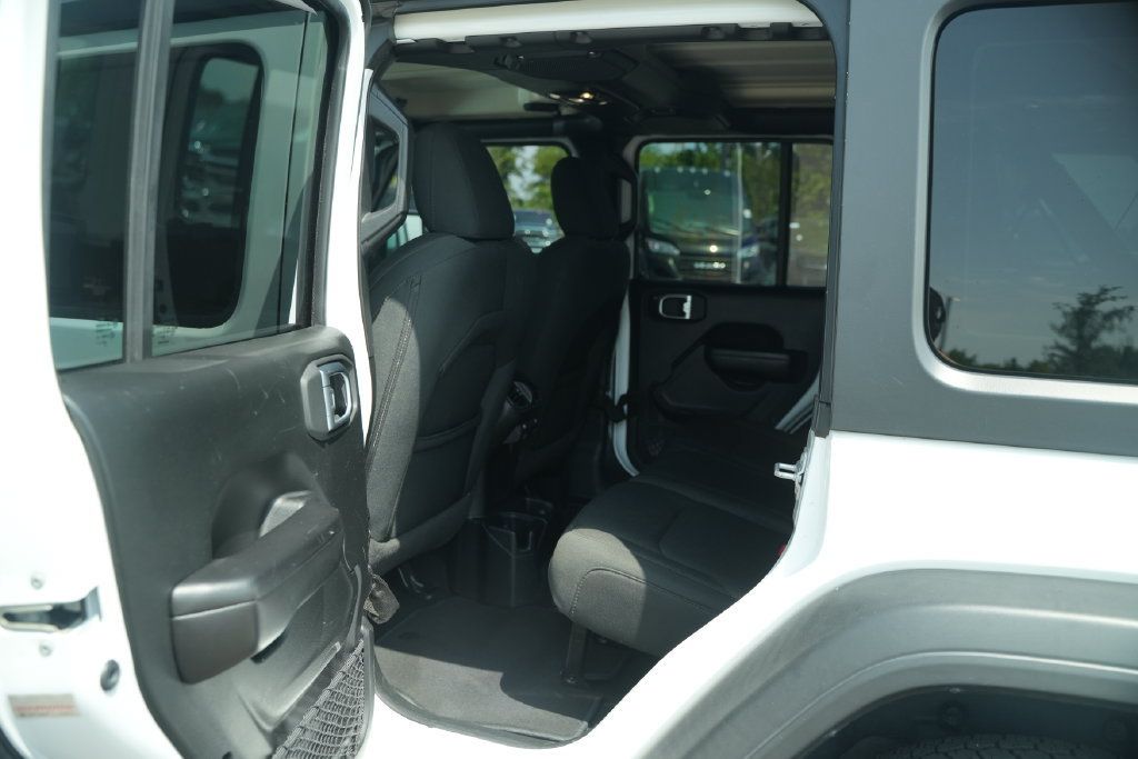 Used 2021 Jeep Wrangler Unlimited Sport AWD/4WD image 16