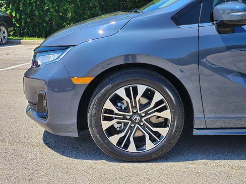 Used 2026 Honda Odyssey Elite image 8