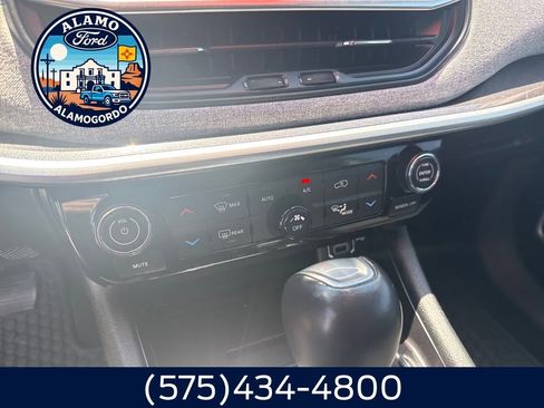 Used 2022 Jeep Compass Latitude w/ Convenience Group image 10