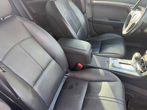 Used 2008 Saturn Aura XR w/ Premium Trim Package image 14