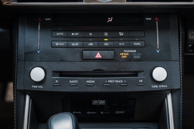 Used 2016 Lexus IS 350 AWD w/ F Sport Package image 41