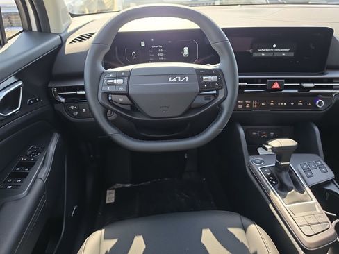 New 2026 Kia Sportage SX FWD image 14